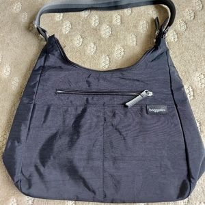 Baggallini purse